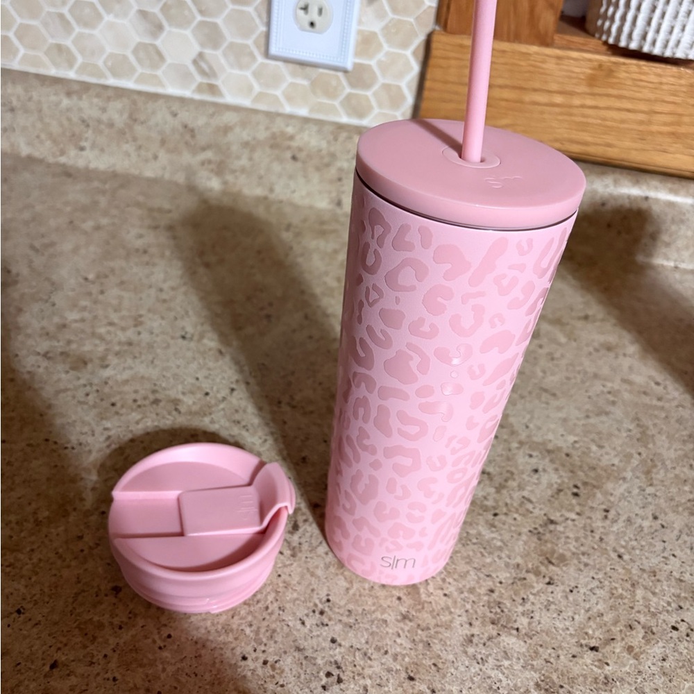 SLM Pink Leopard Print Tumbler with Straw